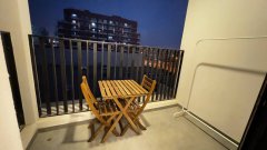 �ϰ����ǻƽ�¥��С��¥�ԣ���װ�ކ��g�������ס