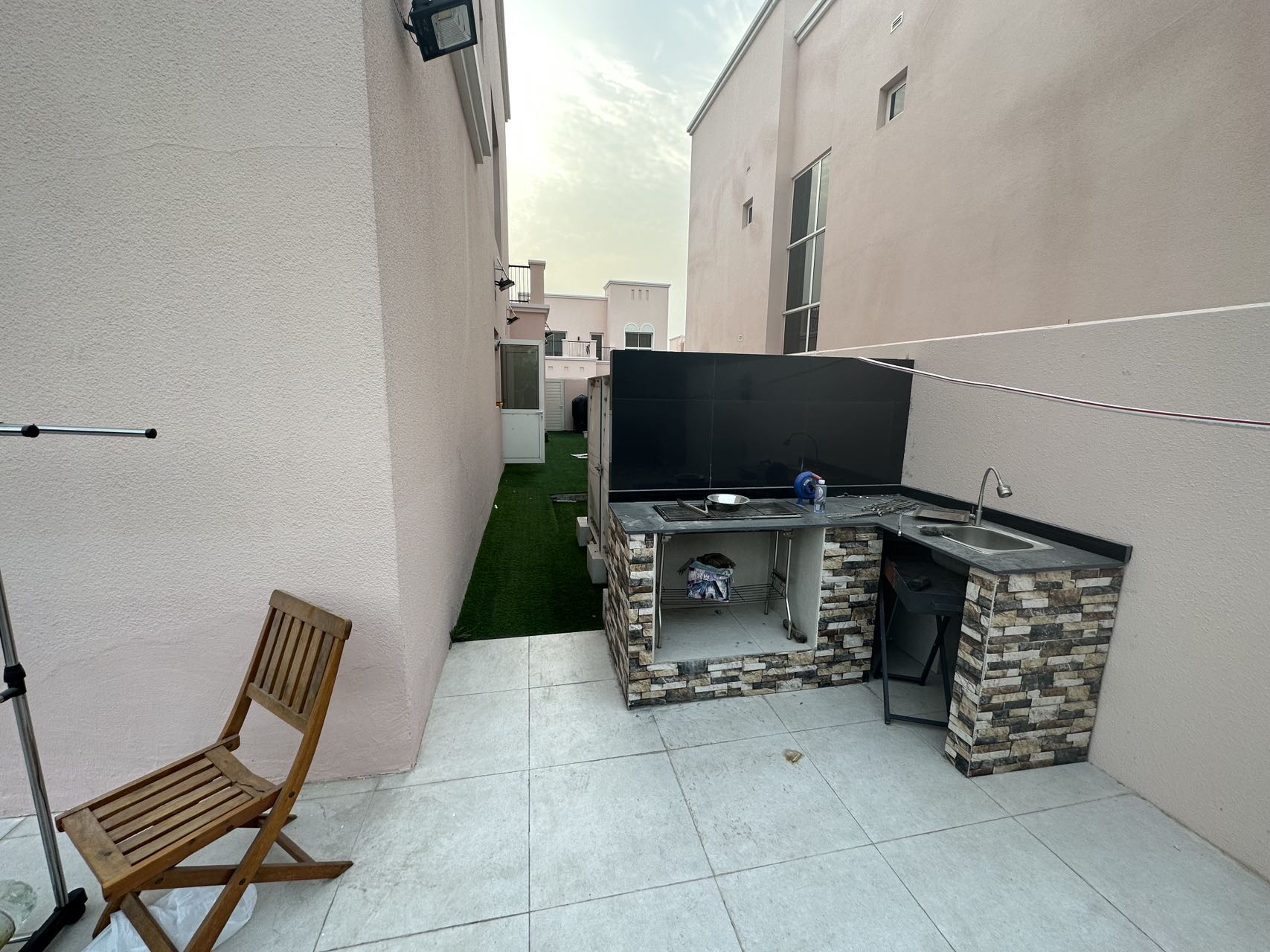 迪拜海外房产捡漏出租Nadalsheba5房豪华别墅 精装修 迪拜海外房产捡漏出租Nadalsheba5房豪华别墅 精装修