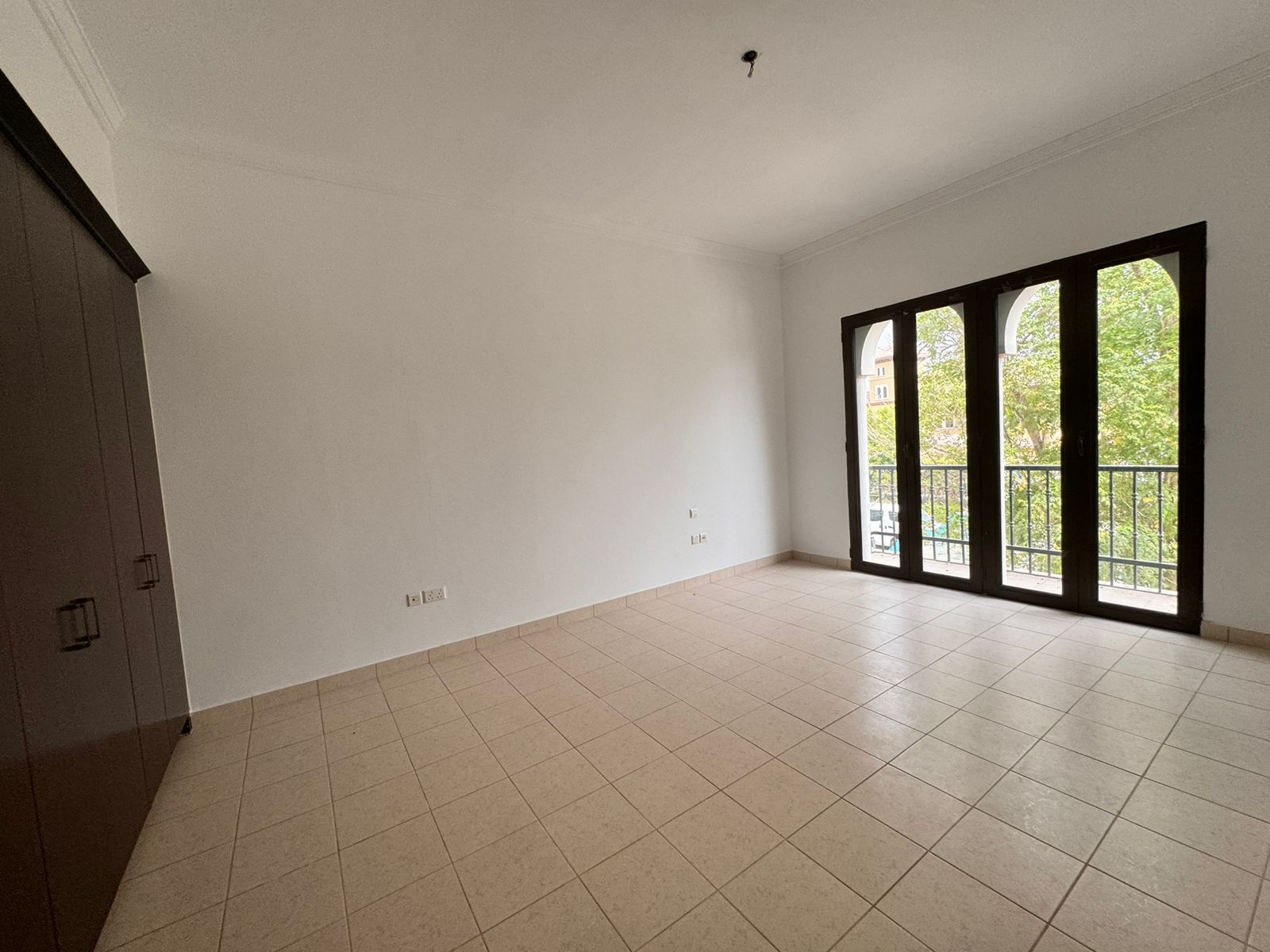 迪拜海外房产出租优质好房源 The Villa豪宅 5+2 迪拜海外房产出租优质好房源 The Villa豪宅 5+2