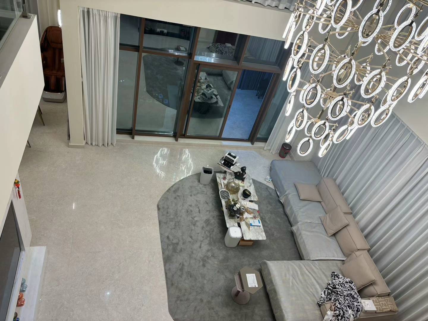 迪拜海外房产出租amp;出售独栋别墅皇城美丹赛马场附近62房 迪拜海外房产出租amp;出售独栋别墅皇城美丹赛马场附近62房