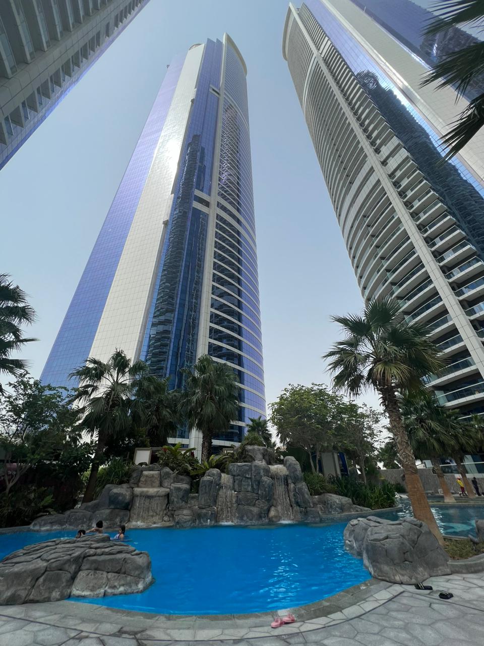 迪拜海外房产降价捡漏好房源:迪拜商务港离市中心近的豪华**派 迪拜海外房产降价捡漏好房源:迪拜商务港离市中心近的豪华**派