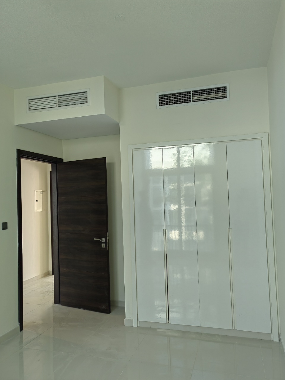 迪拜海外房产【出租】Damac hill2 vardon 三 迪拜海外房产【出租】Damac hill2 vardon 三