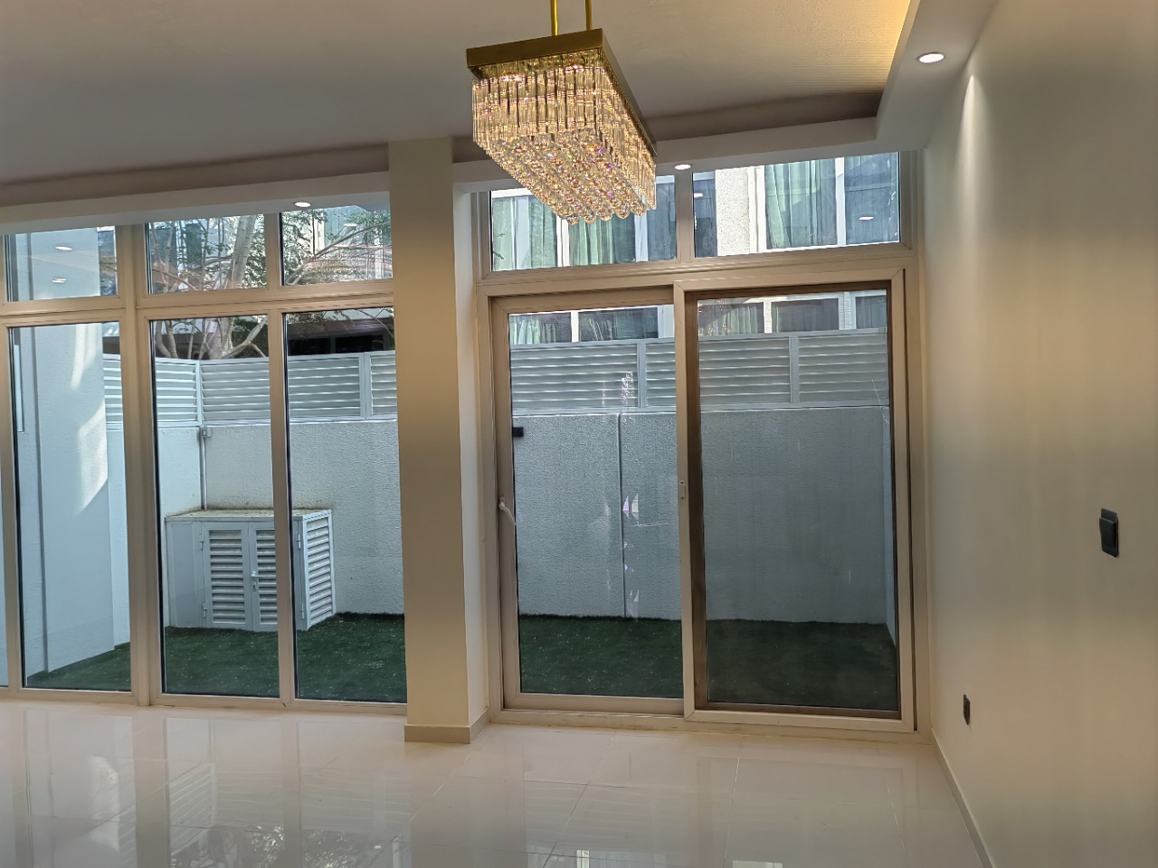 迪拜海外房产【出租】Damac hill2 vardon 三 迪拜海外房产【出租】Damac hill2 vardon 三