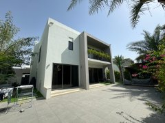 �ϰݺ��ⷿ�����ۣ��ϰ�ɽׯ5��+1��������λ�ñ��׶��� �Ա�