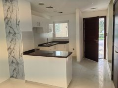 迪拜海外房产【出租】Damac hill2 vardon 三 迪拜海外房产【出租】Damac hill2 vardon 三