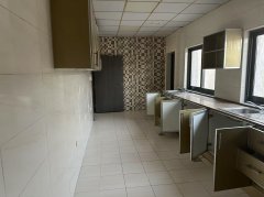 �ϰݺ��ⷿ���������泬�������Ұ��8+2���ͣ�